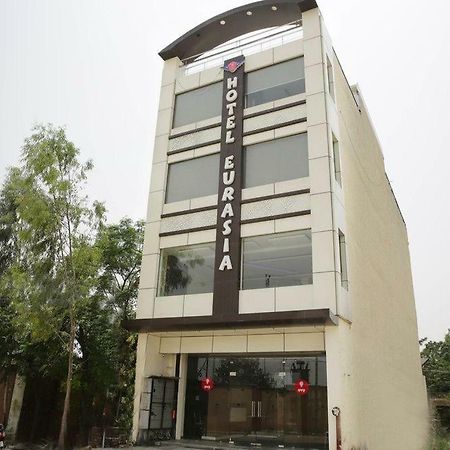 Hotel Eurasia Zirakpur Buitenkant foto